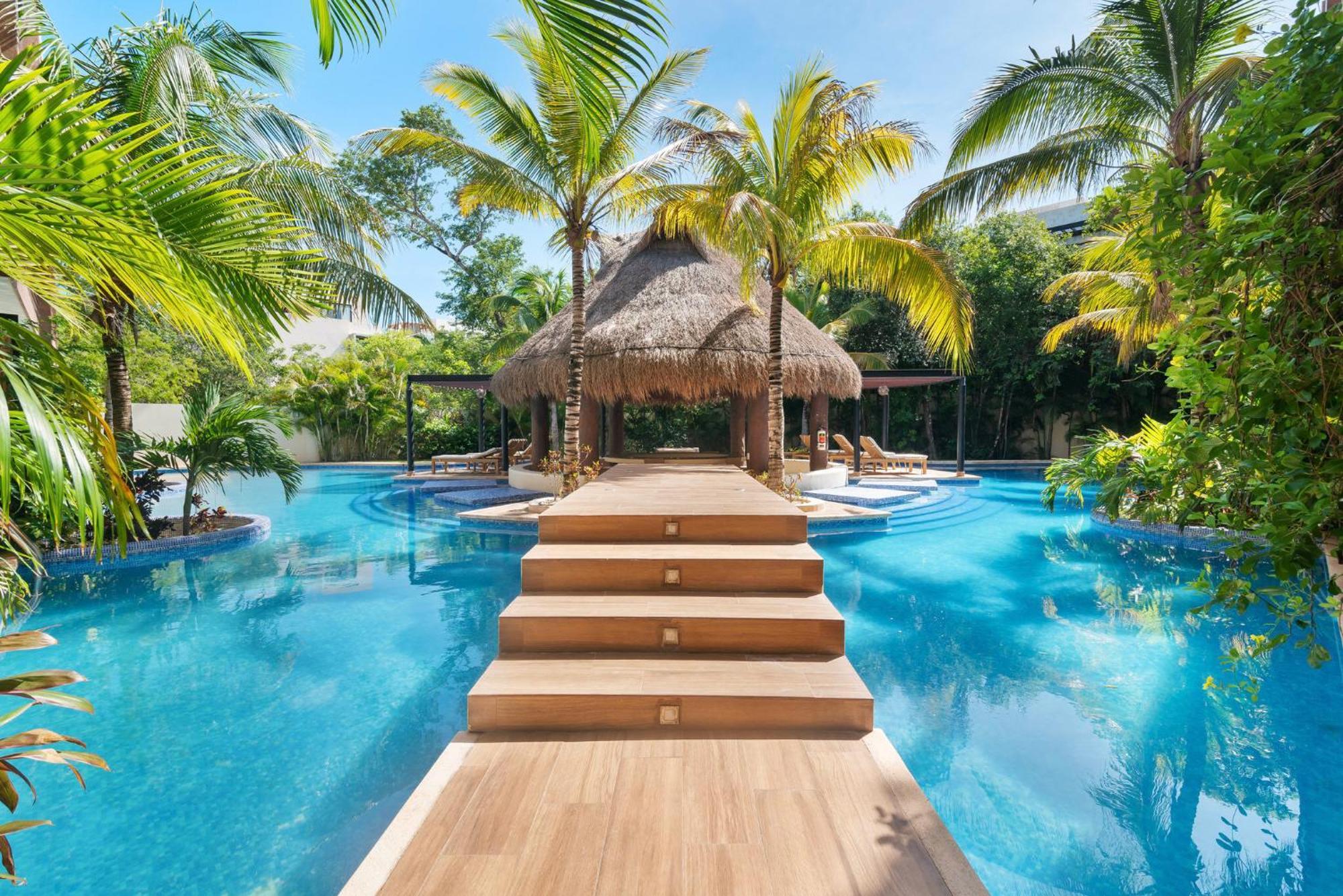 Luxurious Penthouse With Jungle View & Private Pool Apartment ตูลุม ภายนอก รูปภาพ